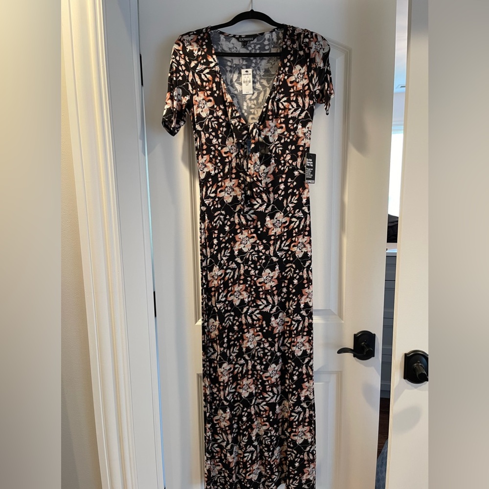 NWT Express floral dress